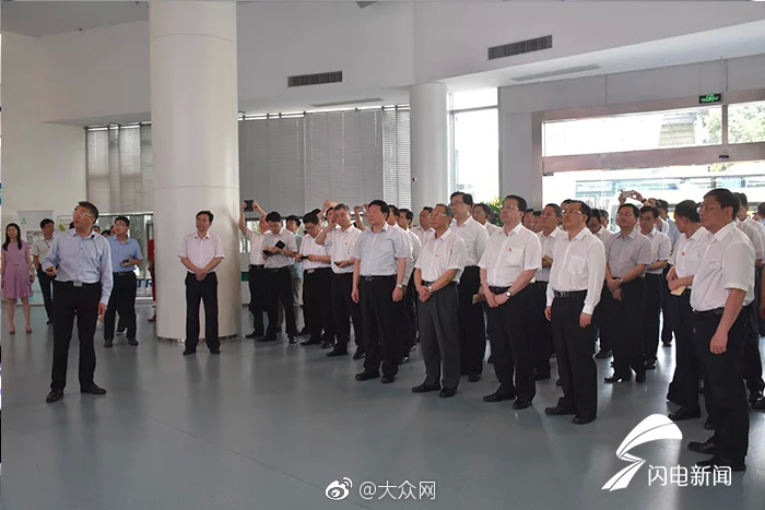 Grounded助手经理的武器和元素伤害关系是什么